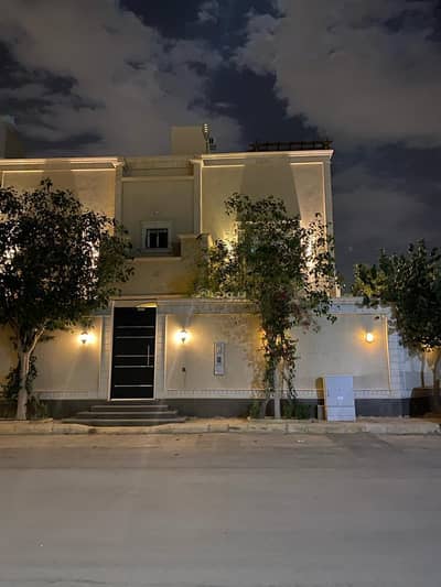 6 Bedroom Villa for Sale in West Riyadh, Riyadh - Villa for sale in Mahdiyah, West Riyadh