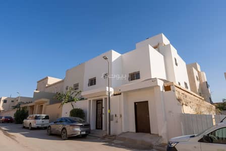 Building for Rent in East Riyadh, Riyadh - Building for rent in Al Rayyan, east Riyadh