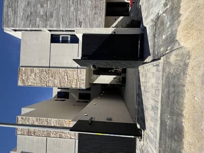 3 Bedroom Floor for Sale in East Riyadh, Riyadh - For sale ground floor in Qurtubah neighborhood excellent location near all services and main roads 20m street south facade