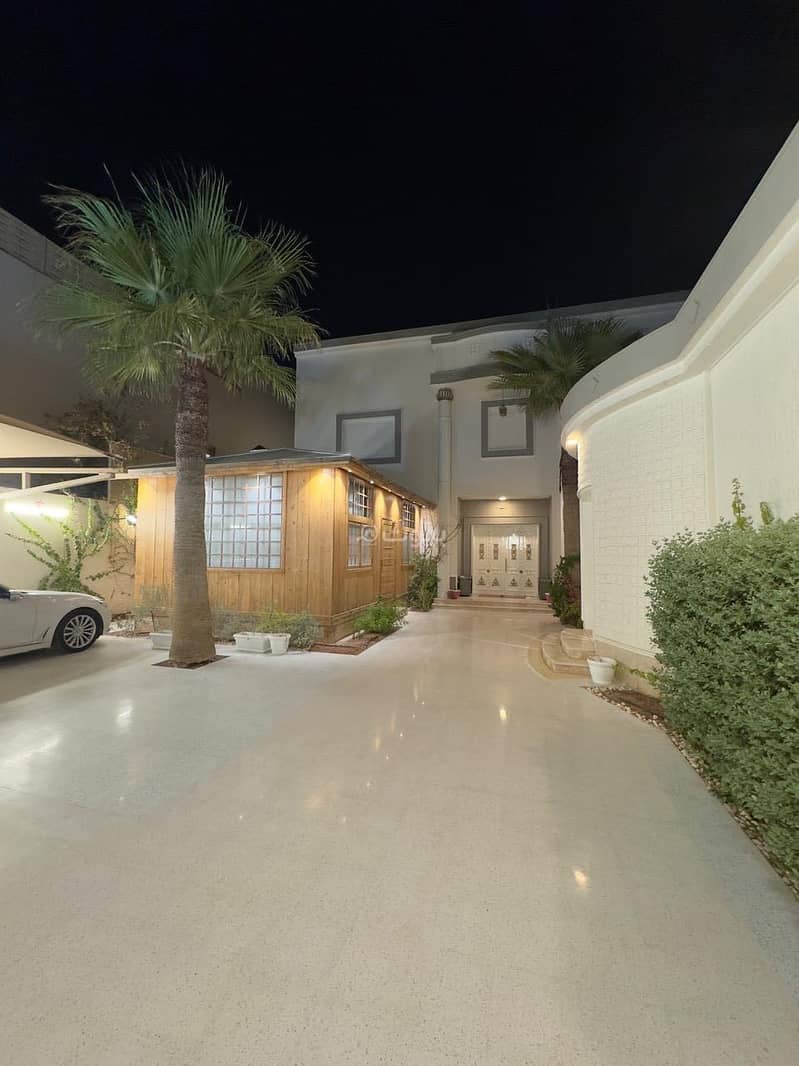 Luxury villa in Al Nahda neighborhood in Buraydah