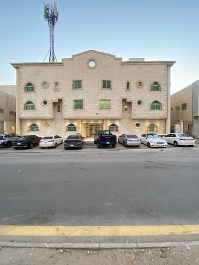 Studio for Rent in North Riyadh, Riyadh - Apartment for rent in Al-Mugharazat neighborhood
