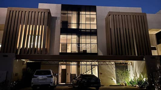 دور 4 غرف نوم للايجار في شرق الرياض، الرياض - شقة 4 غرف نوم للايجار في الروابي الرياض