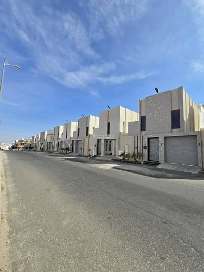 7 Bedroom House for Sale in Al Dhurfah, Khamis Mushait - Luxury houses for sale in Al-Eskan neighborhood