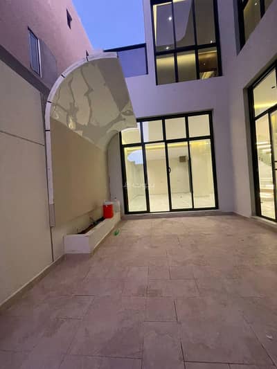 4 Bedroom Floor for Sale in West Riyadh, Riyadh - 4 Bedroom Floor For Sale in Al Mahdiyah, Riyadh