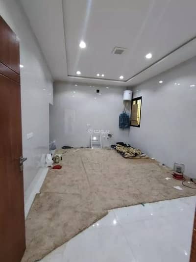 4 Bedroom Floor for Sale in West Riyadh, Riyadh - Floor For Sale in Al Uraija Al Gharbiyah, West Riyadh