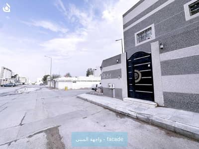 شقة 2 غرفة نوم للايجار في شمال الرياض، الرياض - دور  للايجار