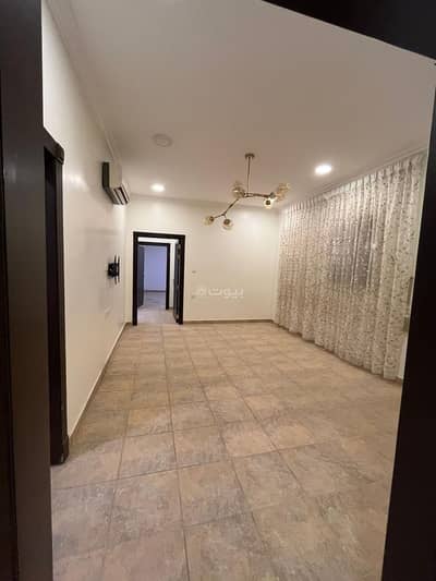 5 Bedroom Floor for Rent in North Riyadh, Riyadh - Ground floor in Al Narjes neighborhood with a driver's room and a car entrance