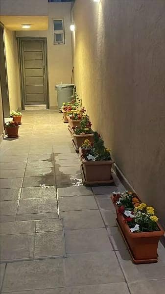 3 Bedroom Floor for Rent in North Riyadh, Riyadh - Floor For Rent in Al Malqa, North Riyadh