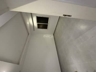 4 Bedroom Floor for Rent in North Riyadh, Riyadh - First floor and entrance without a roof