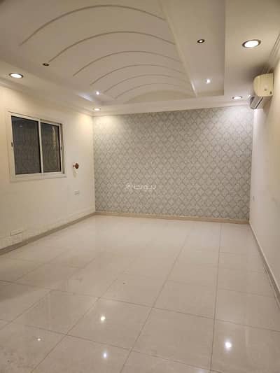 3 Bedroom Floor for Rent in North Riyadh, Riyadh - Apartment for rent in Al-Sahafa neighborhood