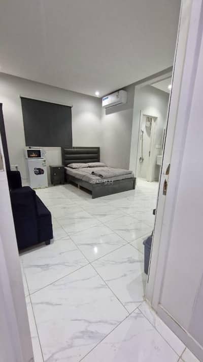 2 Bedroom Flat for Rent in South Riyadh, Riyadh - 1-bedroom apartment with a living room for rent in Al Manakh, Riyadh