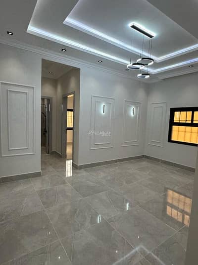 دور 10 غرف نوم للبيع في شرق الرياض، الرياض - دور أول للبيع في حي الندوة