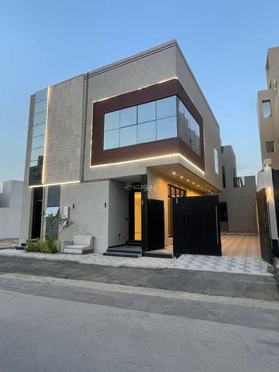 7 Bedroom Villa for Sale in West Riyadh, Riyadh - 6 Bedroom Villa For Sale in Al-Muhdiyah, Riyadh