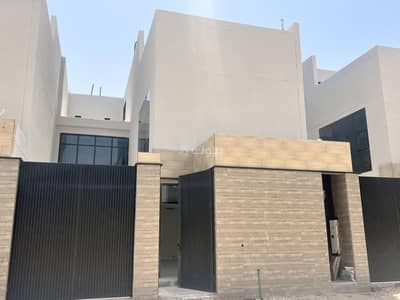 6 Bedroom Villa for Sale in East Riyadh, Riyadh - Duplex villa with an area of 230 square meters in Al Muwaihiliyah neighborhood