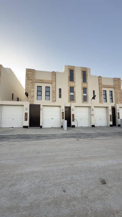 2 Bedroom Flat for Sale in South Riyadh, Riyadh - Apartment in South Riyadh，Badr 2 bedrooms 440000 SAR - 87665221