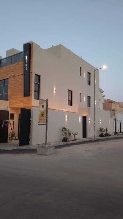 7 Bedroom Villa for Sale in East Riyadh, Riyadh - Villa for sale on Wadi Al Jurair Street, Qurtubah District, Riyadh City