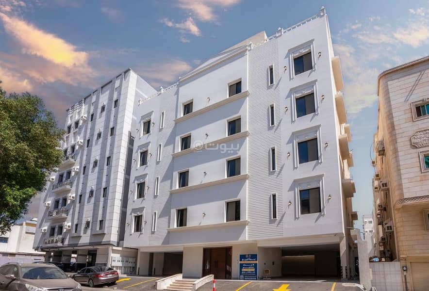 Residential Apartments – 5 Floors for Sale – Al-Bawadi District 4o