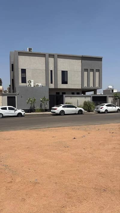 11 Bedroom Villa for Sale in Al Zahrah, Madina - Villa for sale in  Al Zahrah, Madina