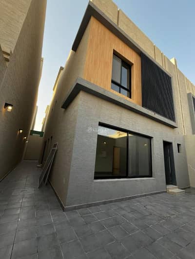 4 Bedroom Villa for Sale in East Riyadh, Riyadh - Duplex villa (new) with 4 bedrooms for sale in Al Janaderiya district (Ma'ali plan), Riyadh