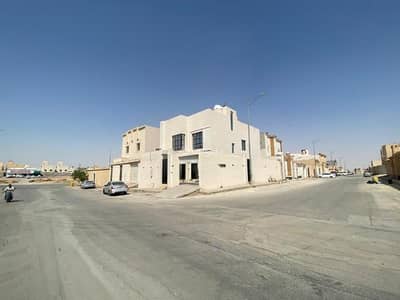 5 Bedroom Villa for Sale in South Riyadh, Riyadh - Villa for sale in Ahad District