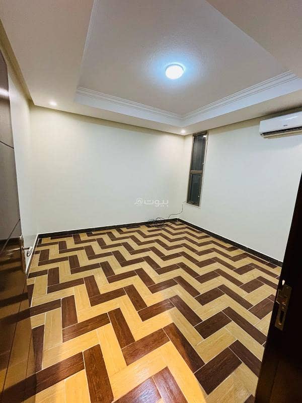 For annual rent, a family apartment in a villa in Cordoba district - offer number 889